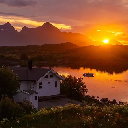 Feriehus Lofoten Oceanfront - Privat Pier &